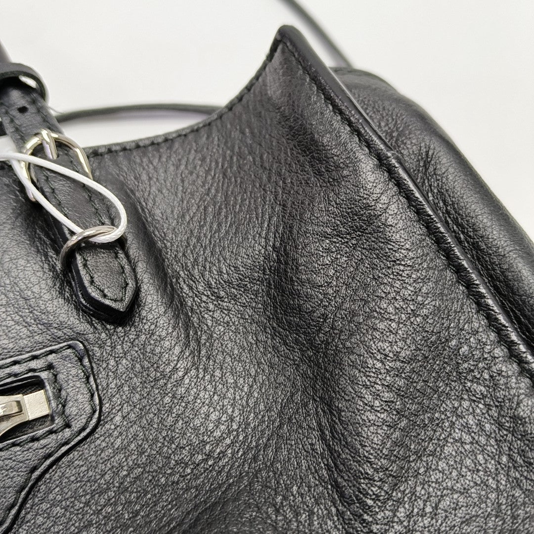 Papier Calfskin Black