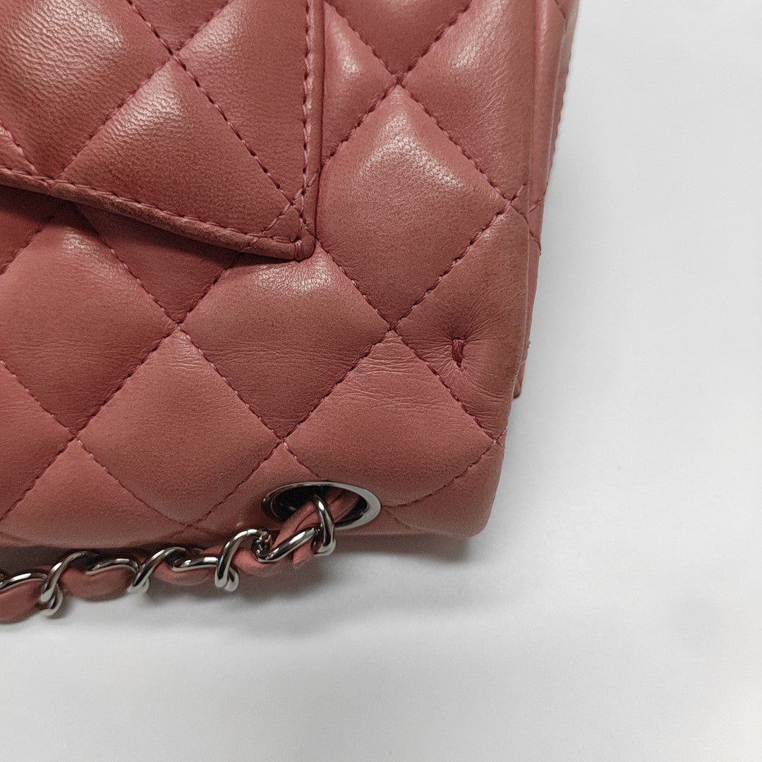 CLASSIC FLAP Mini Quilted Grained Calfskin Pink
