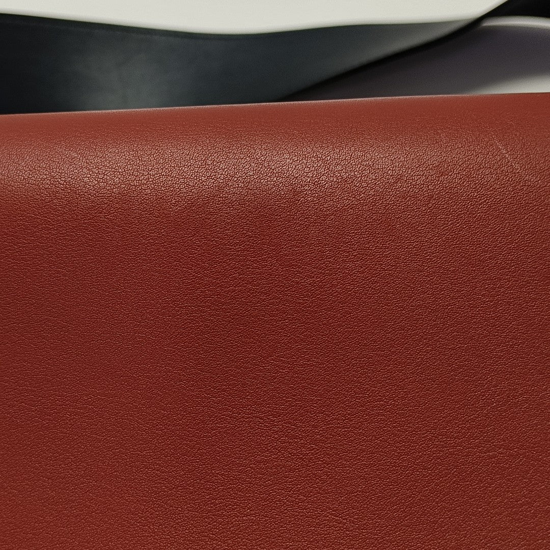 FRAME Medium Calfskin Blue