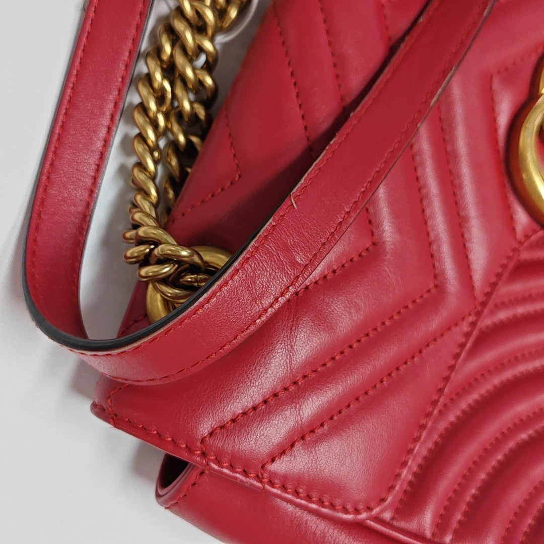 GG Marmont Medium Quilted Calfskin Red