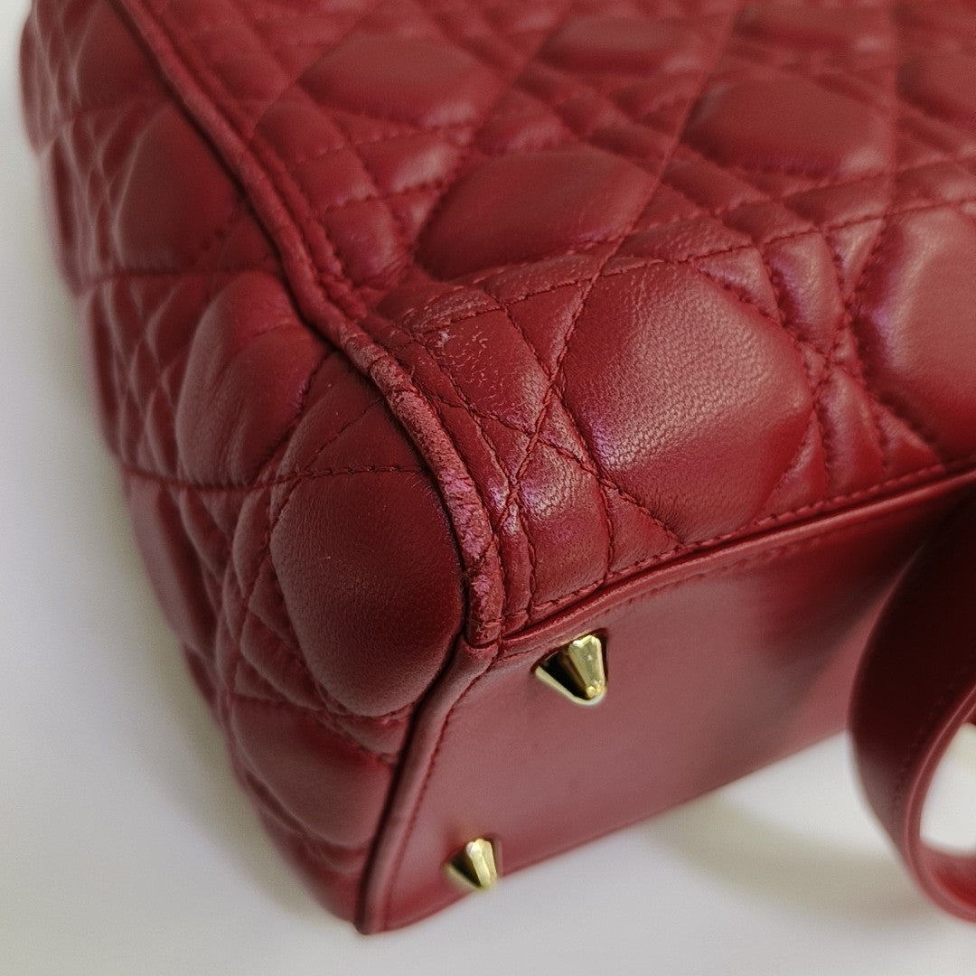 Lady Dior Medium Cannage Lambskin Red
