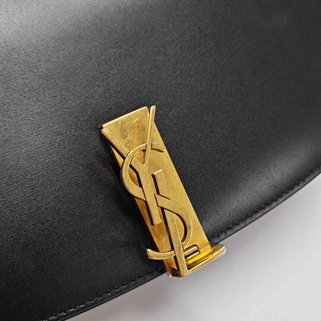 VOLTAIRE Calfskin Black