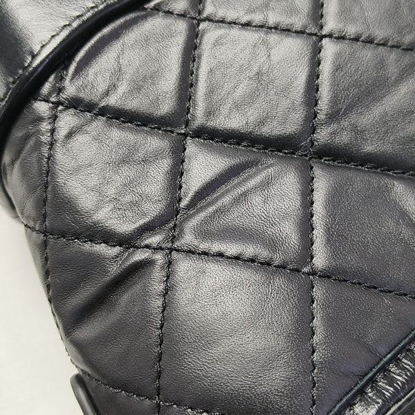 GABRIELLE Small Quilted Calfskin Black