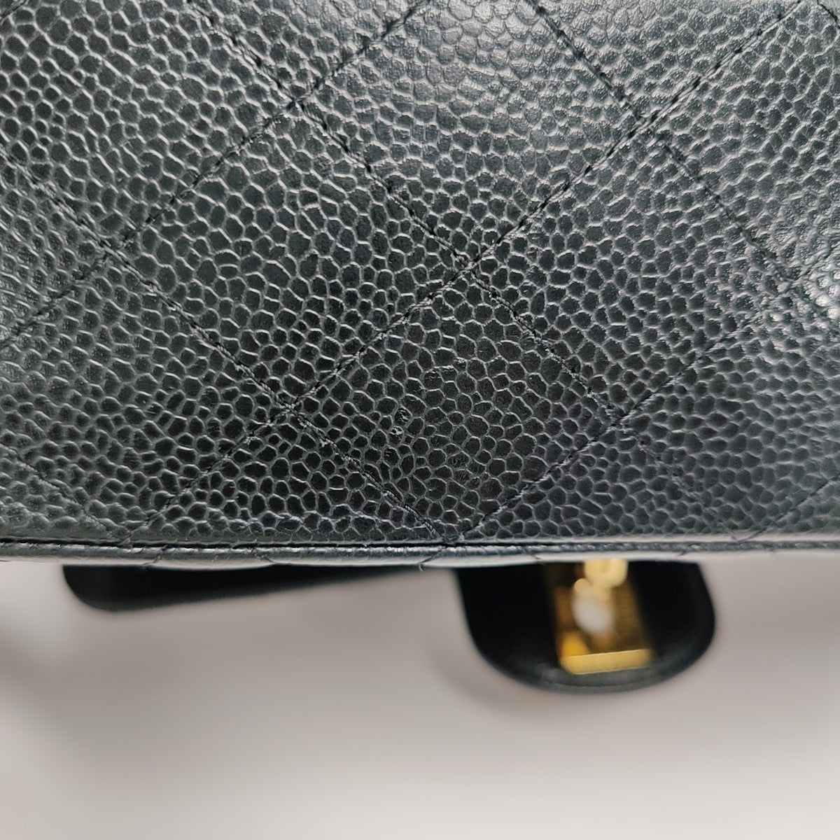 CLASSIC FLAP Small Quilted Grained Calfskin Black