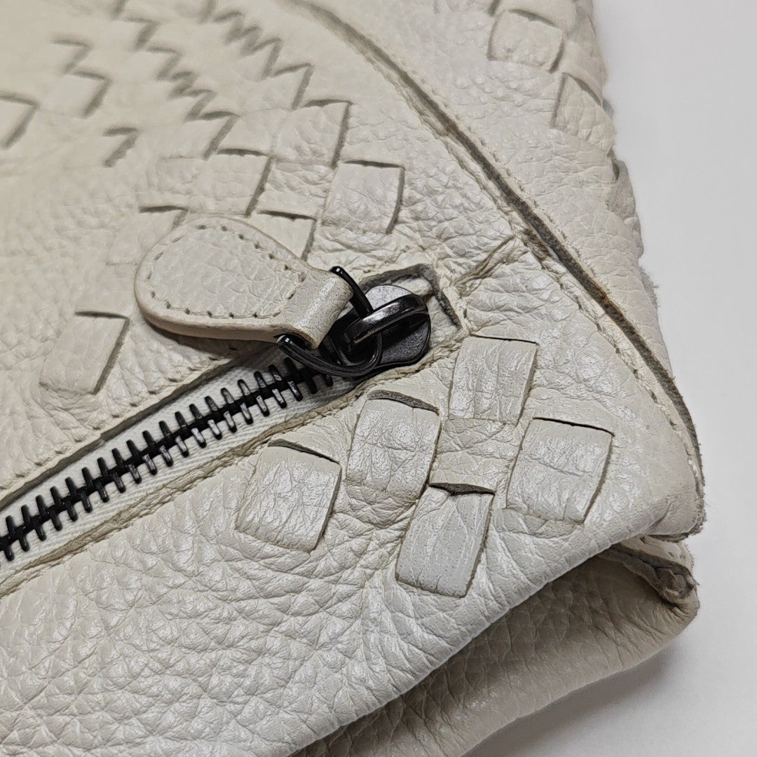 Classic Pillow Calfskin White