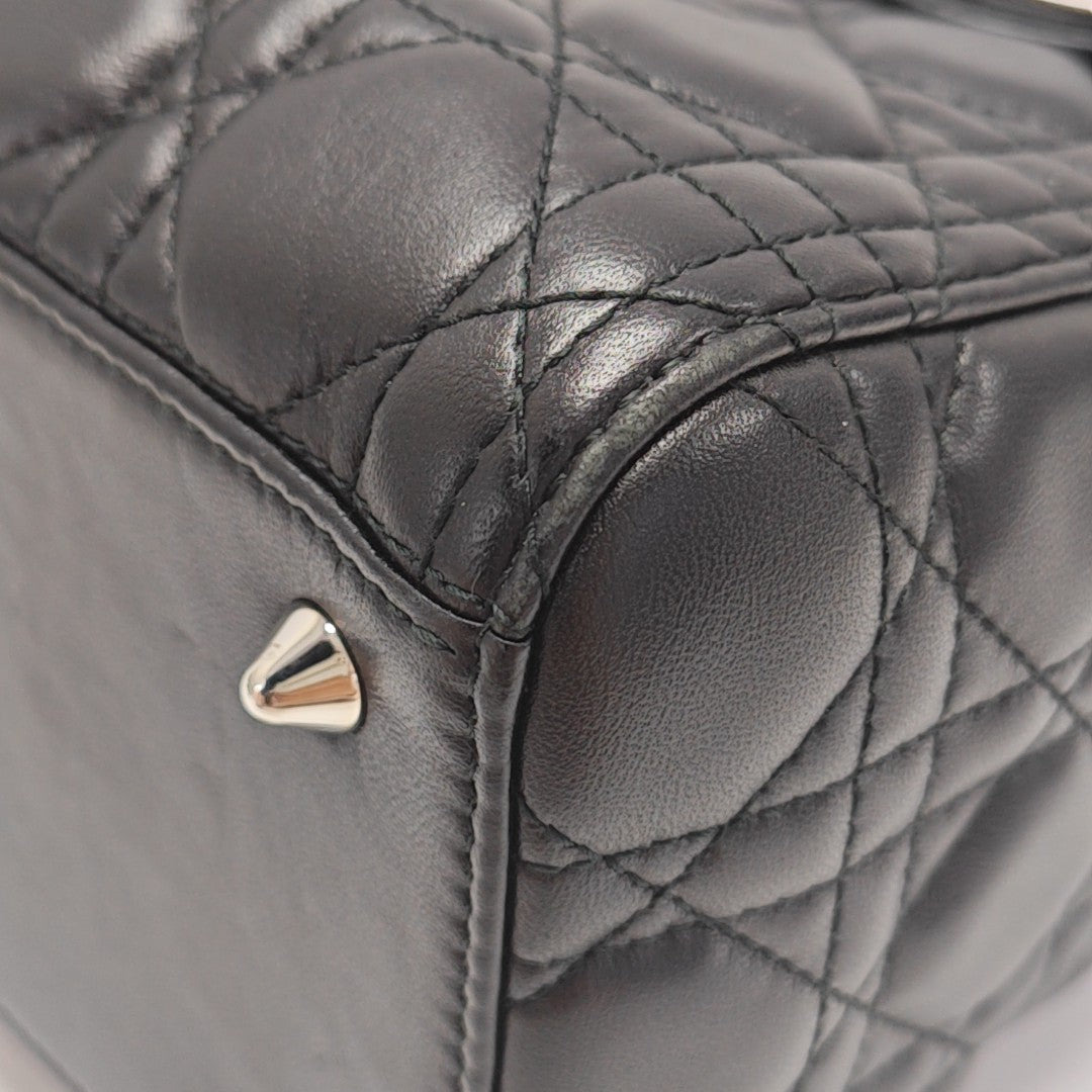 Lady Dior Medium Cannage Lambskin Black