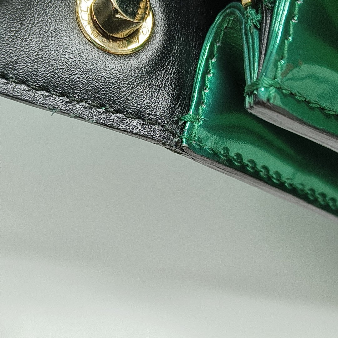 SERPENTI FOREVER Medium Patent Leather Green