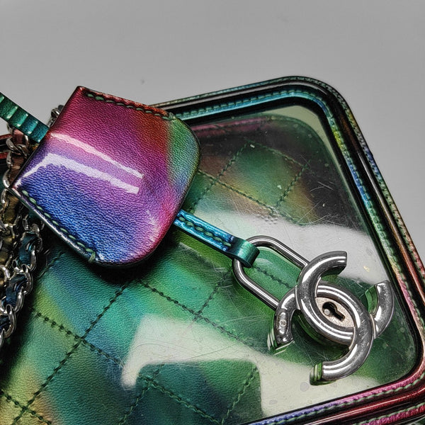 FILIGREE Quilted Plastic Green