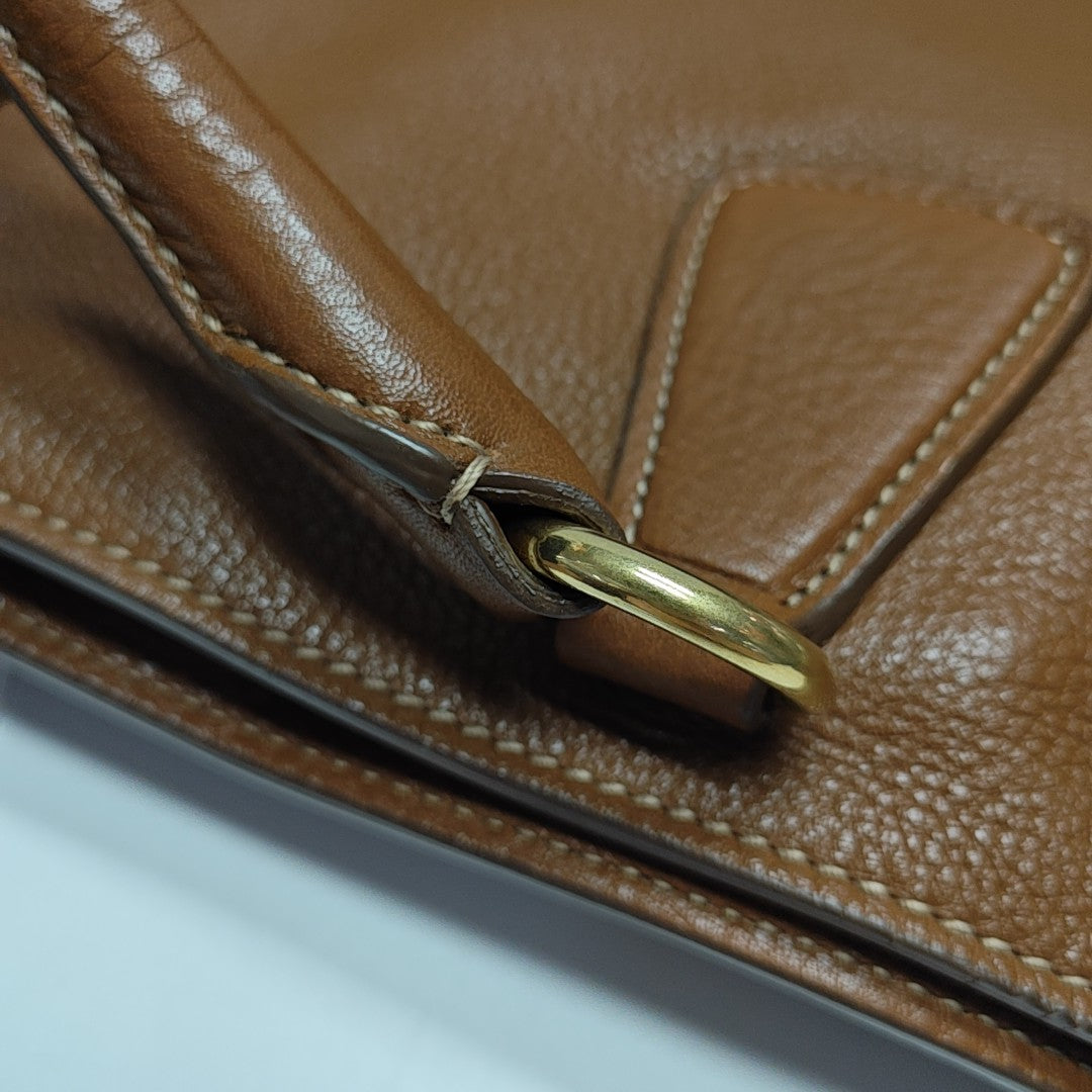 Calfskin Tote Bag Brown