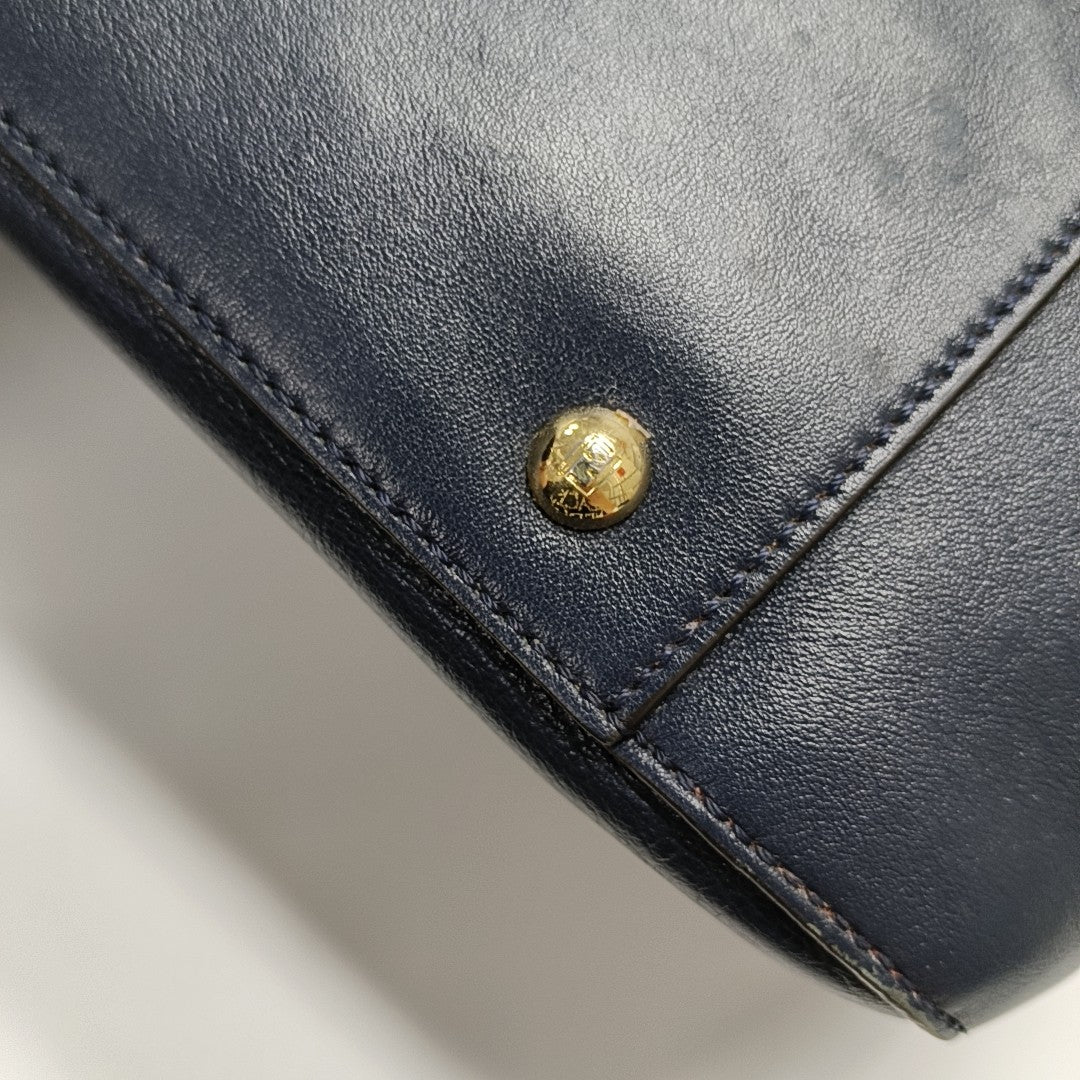 FF Tote Medium Calfskin Blue