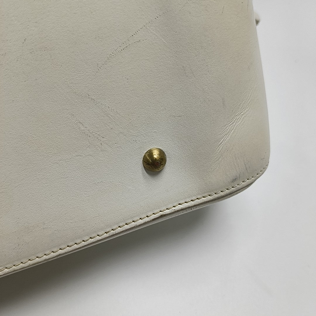 Calfskin White