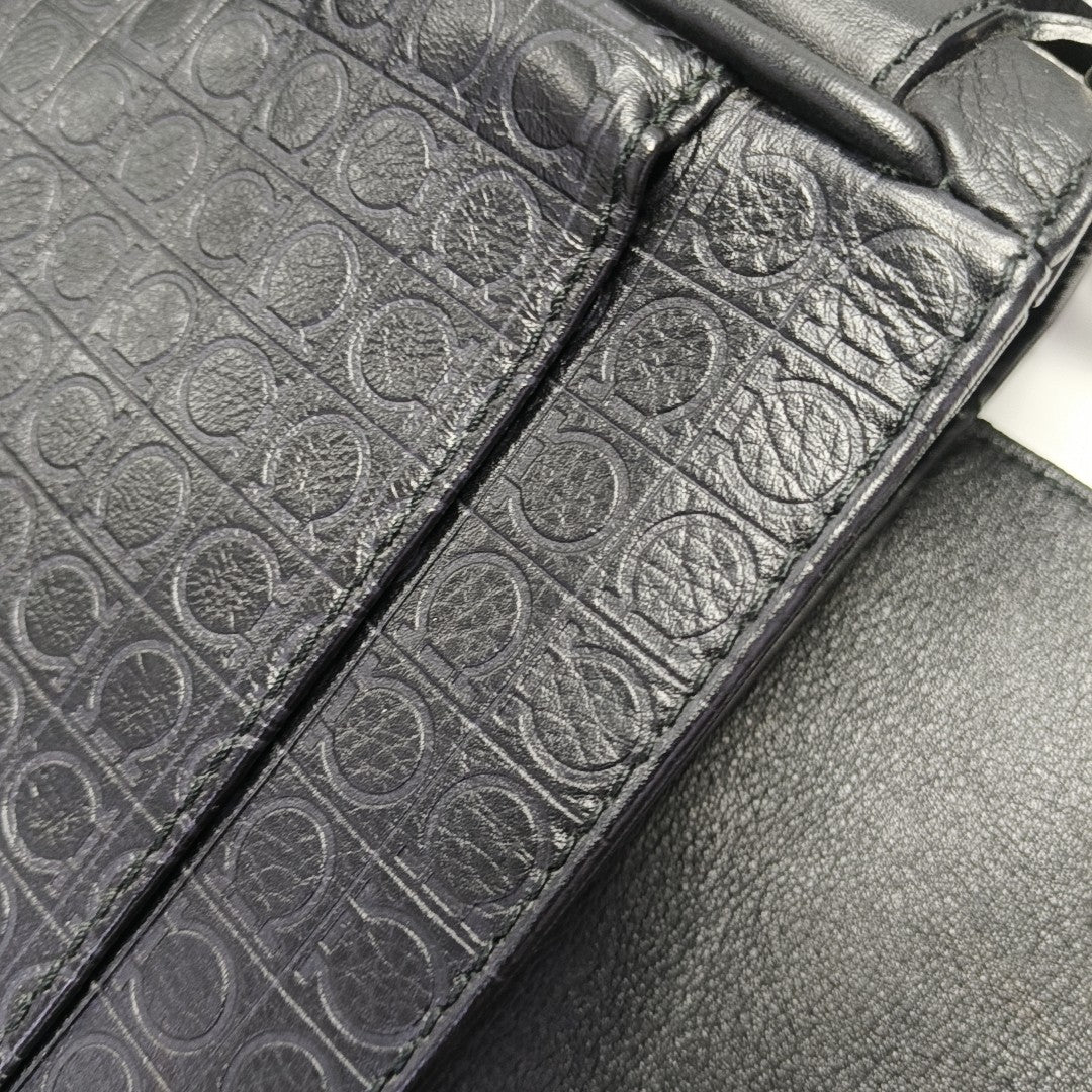 Calfskin Shoulder Bag Black