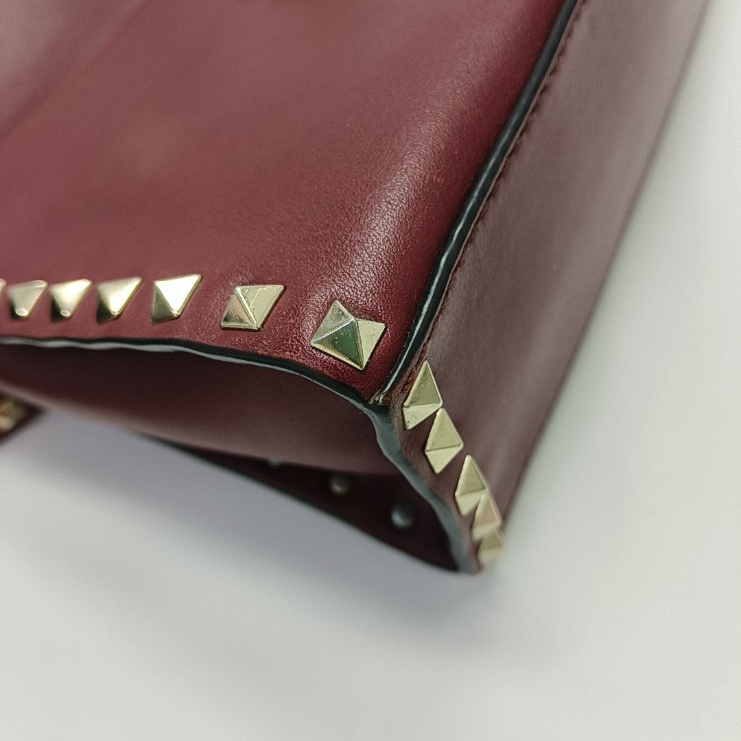 Rockstud Calfskin Red