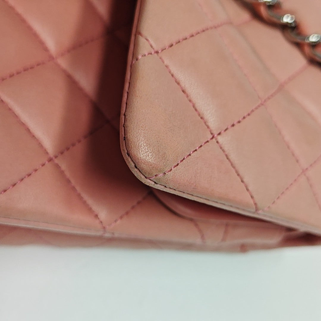CLASSIC FLAP Small Quilted Lambskin Pink