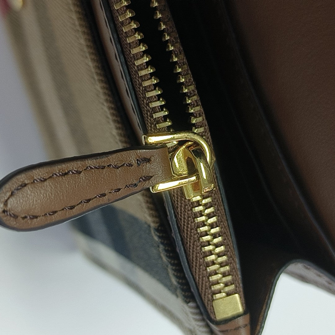 Hampshire Canvas Brown