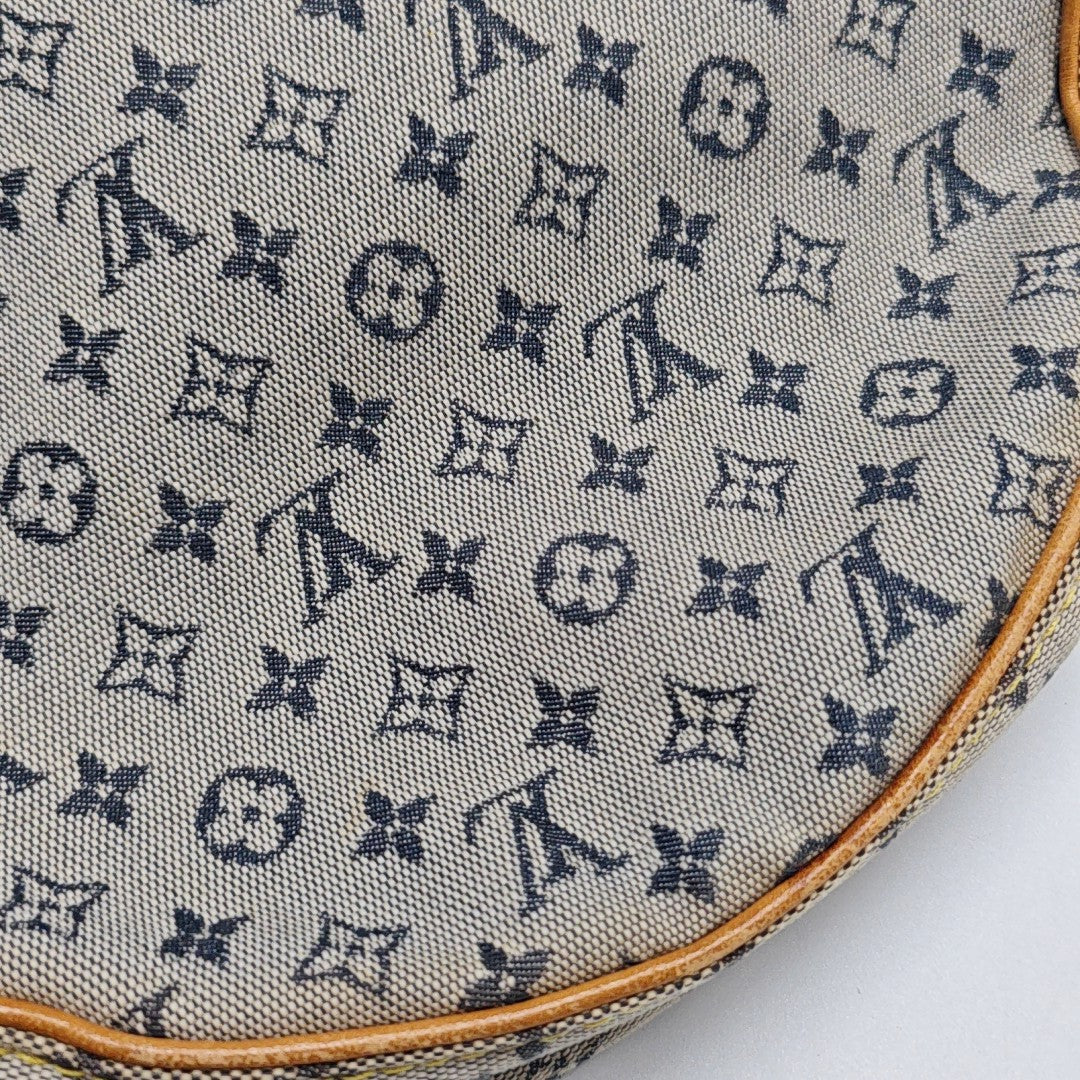 JEANNE Monogram Canvas Gray