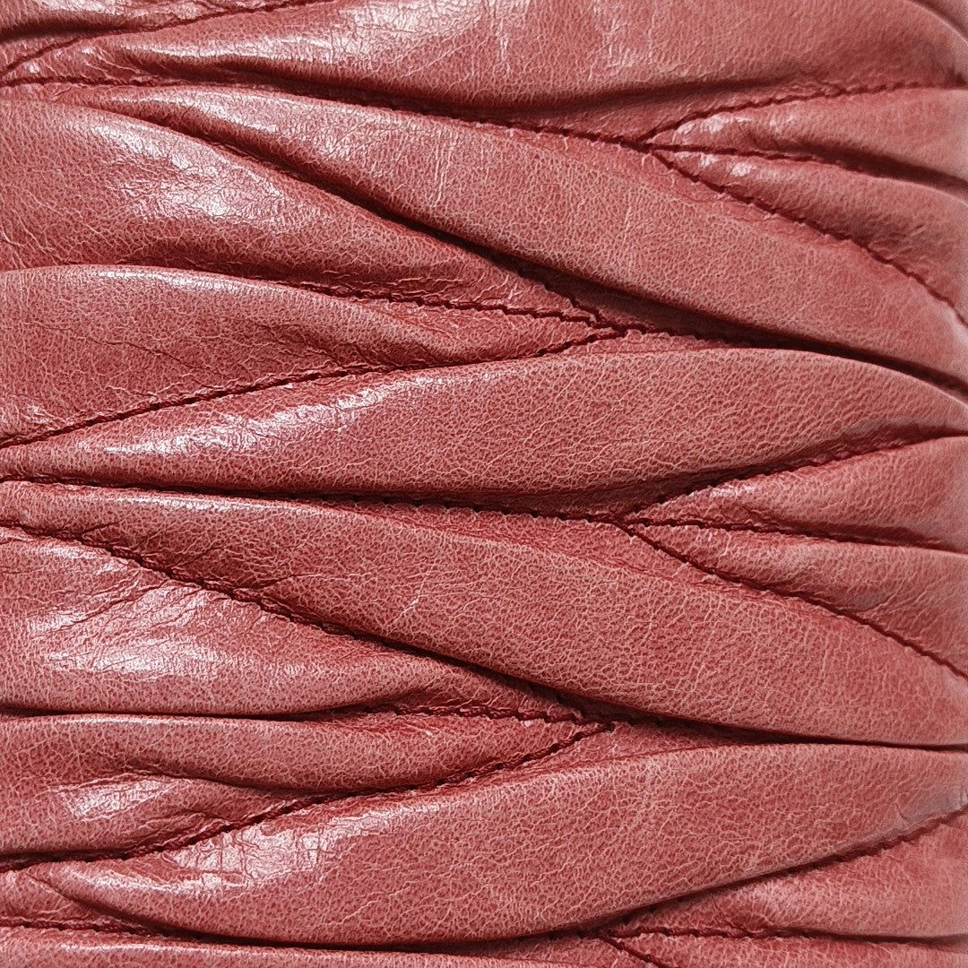 Quilted Lambskin Wallet Pink