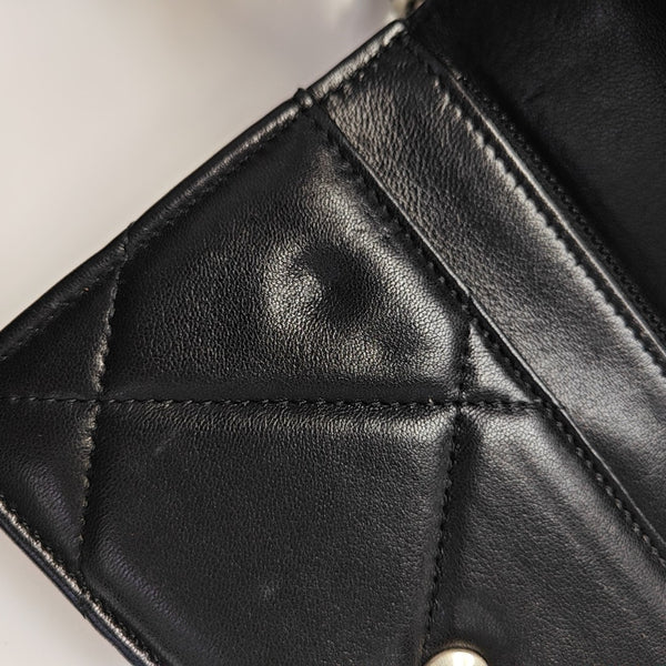 CHANEL 19 Quilted Lambskin Black