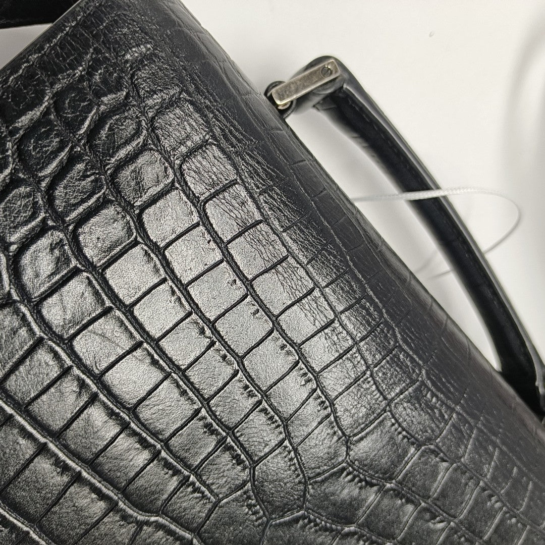 BELLECHASSE Calfskin Black