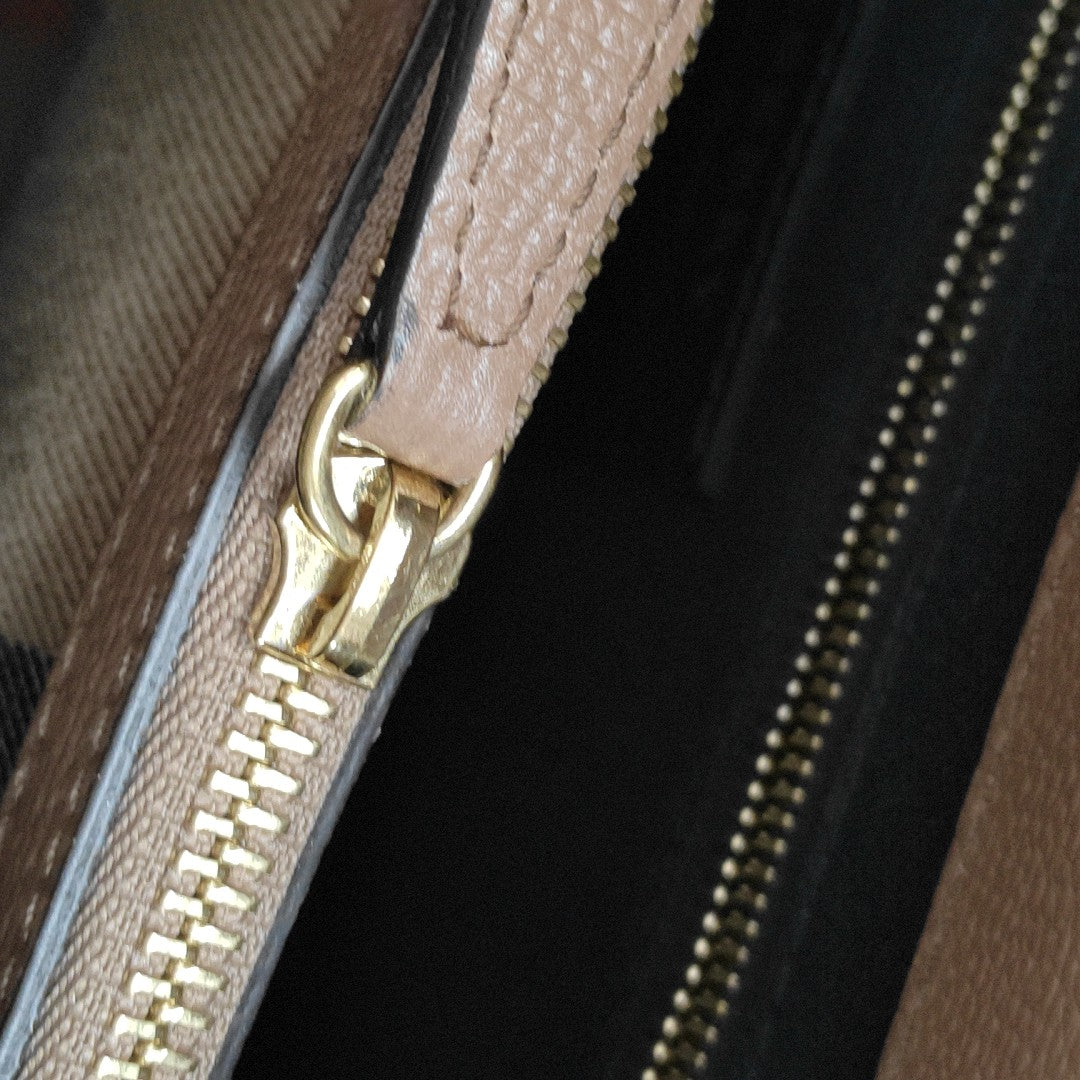 Camberley Derby Large Calfskin Brown
