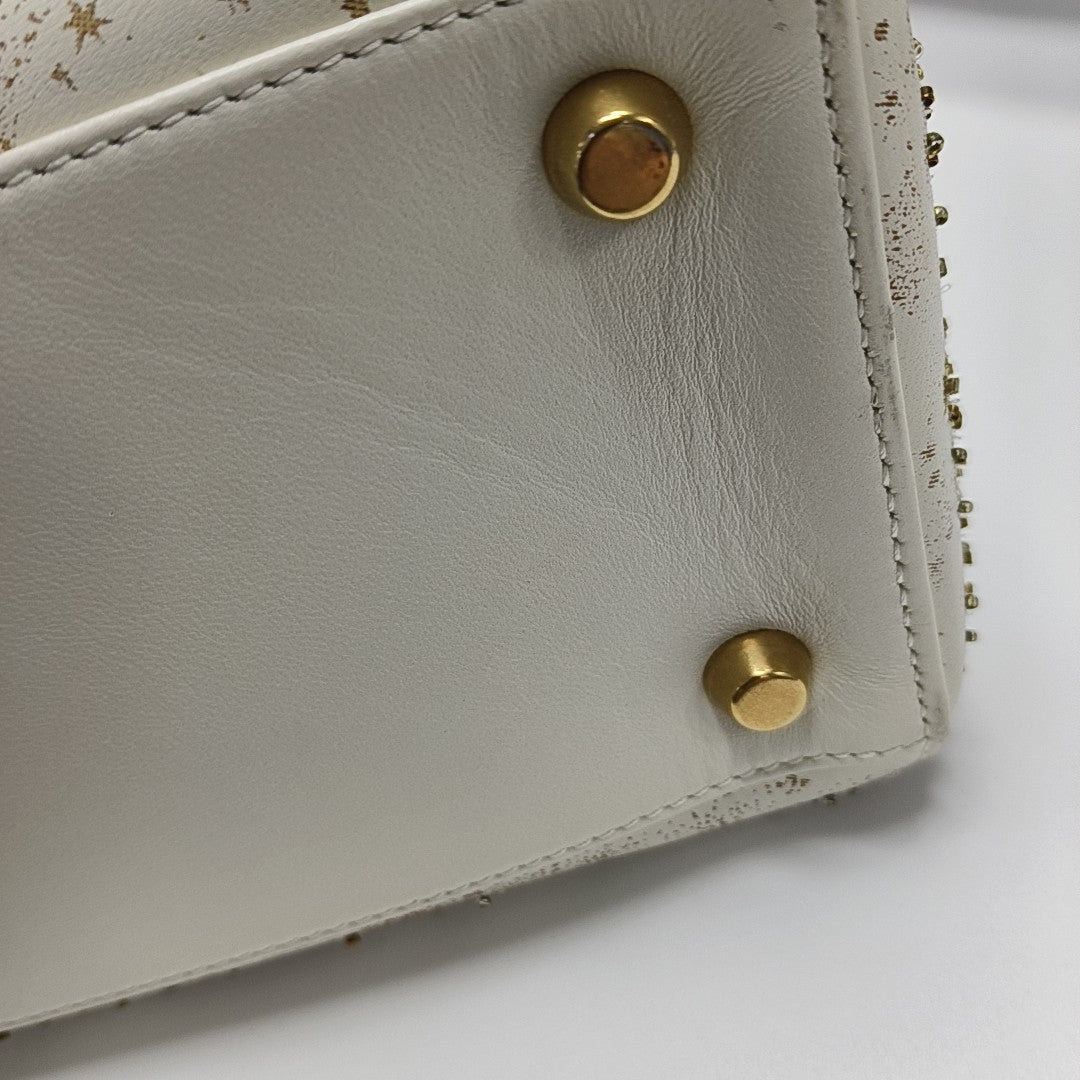 Lady Dior Medium Lambskin White