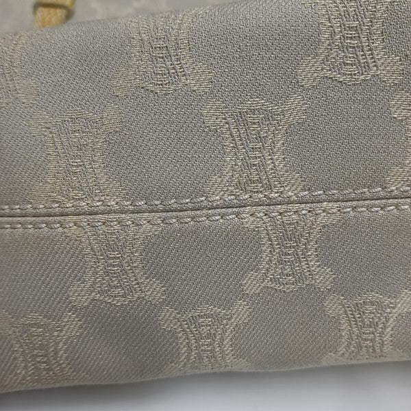 Canvas Gray