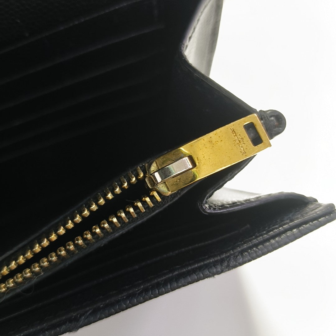 MONOGRAM Medium Chevron Calfskin Black