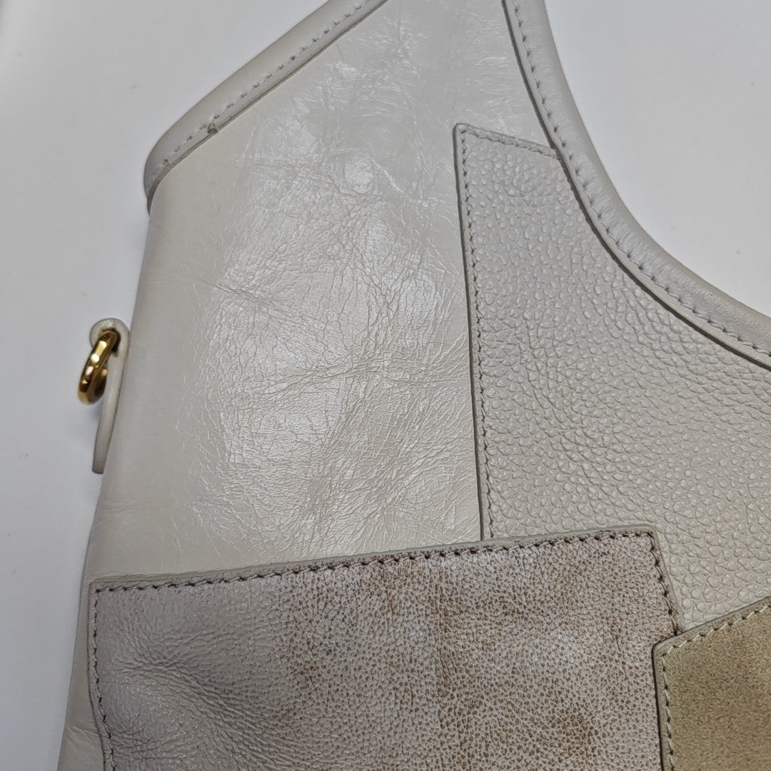 IVY Quilted Suede White