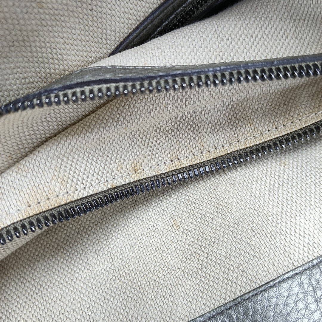 Soho Large Calfskin Gray