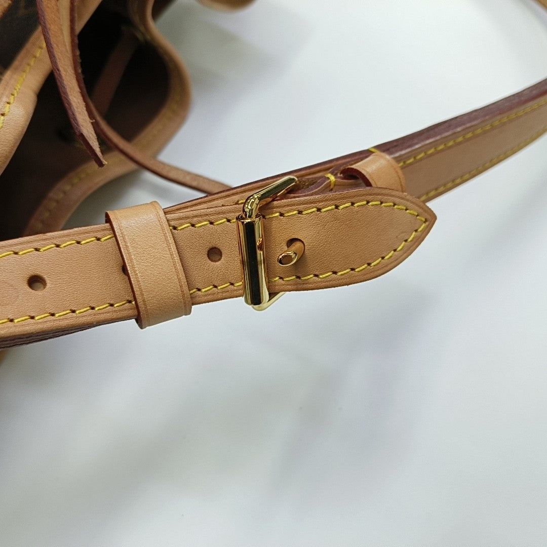 NOÉ MM Monogram Coated Canvas Brown