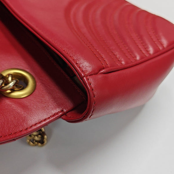 GG Marmont Medium Quilted Calfskin Red