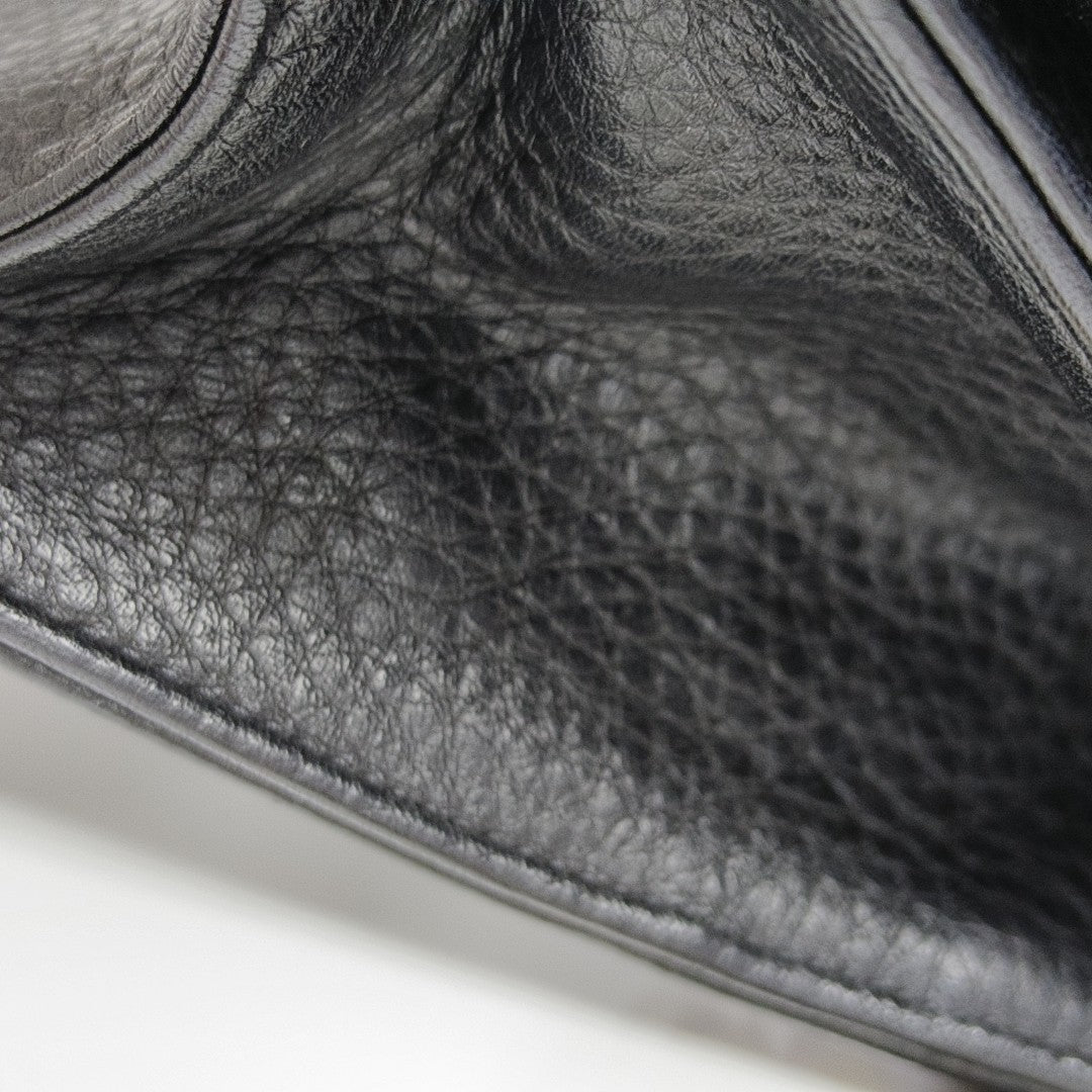 Diorama Medium Cannage Calfskin Black
