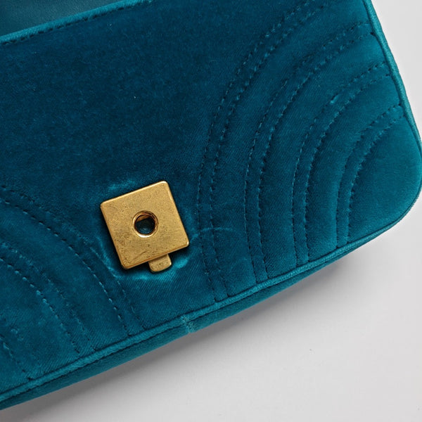 GG Marmont Small Quilted Velvet Blue