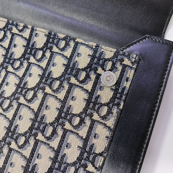 Oblique Canvas Clutch Blue