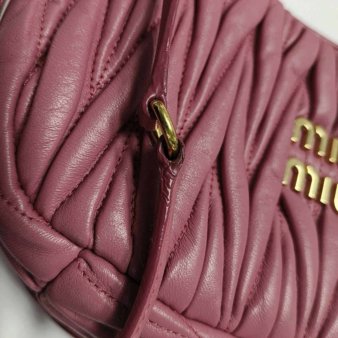 Wander Matelassé Small Quilted Lambskin Pink