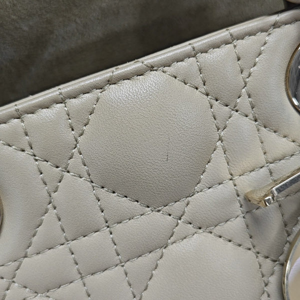 Lady Dior Small Cannage Lambskin Beige