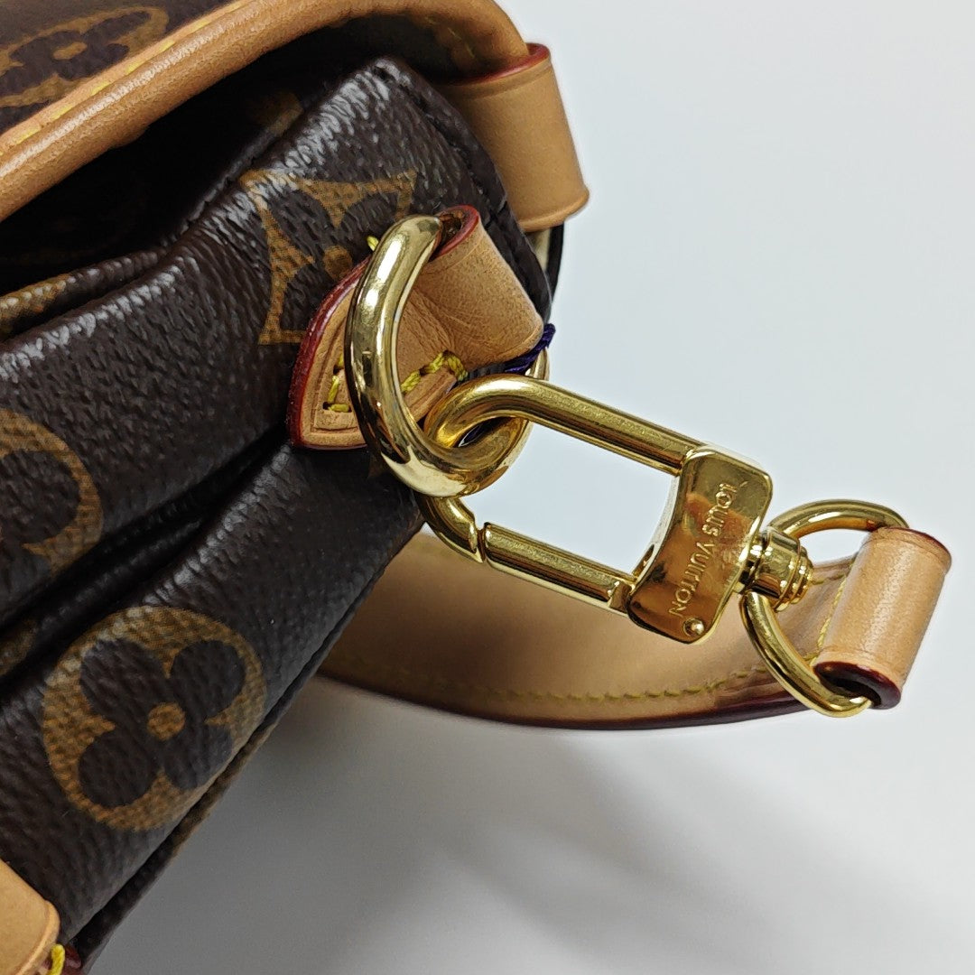 SAUMUR BB Monogram Coated Canvas Brown