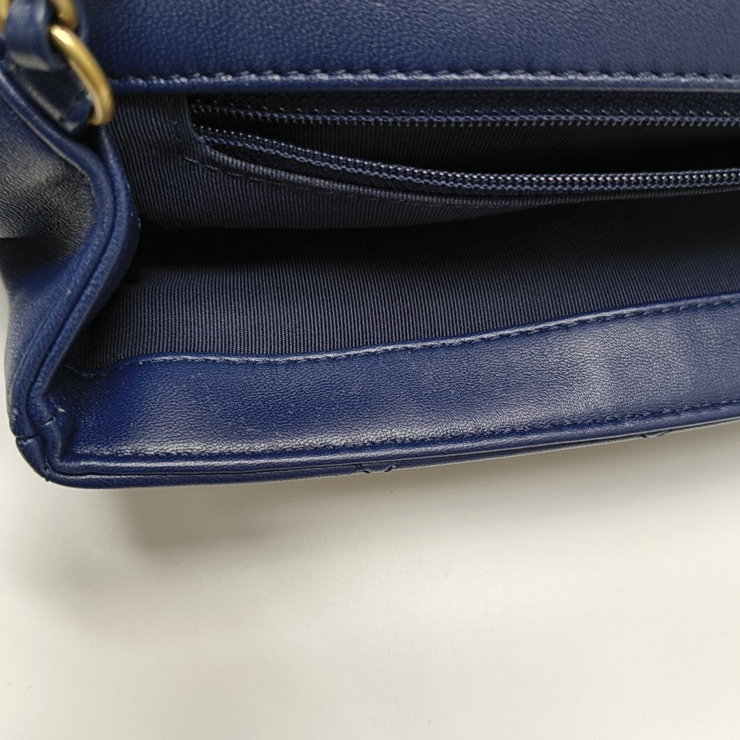 IN THE LOOP Quilted Lambskin Blue