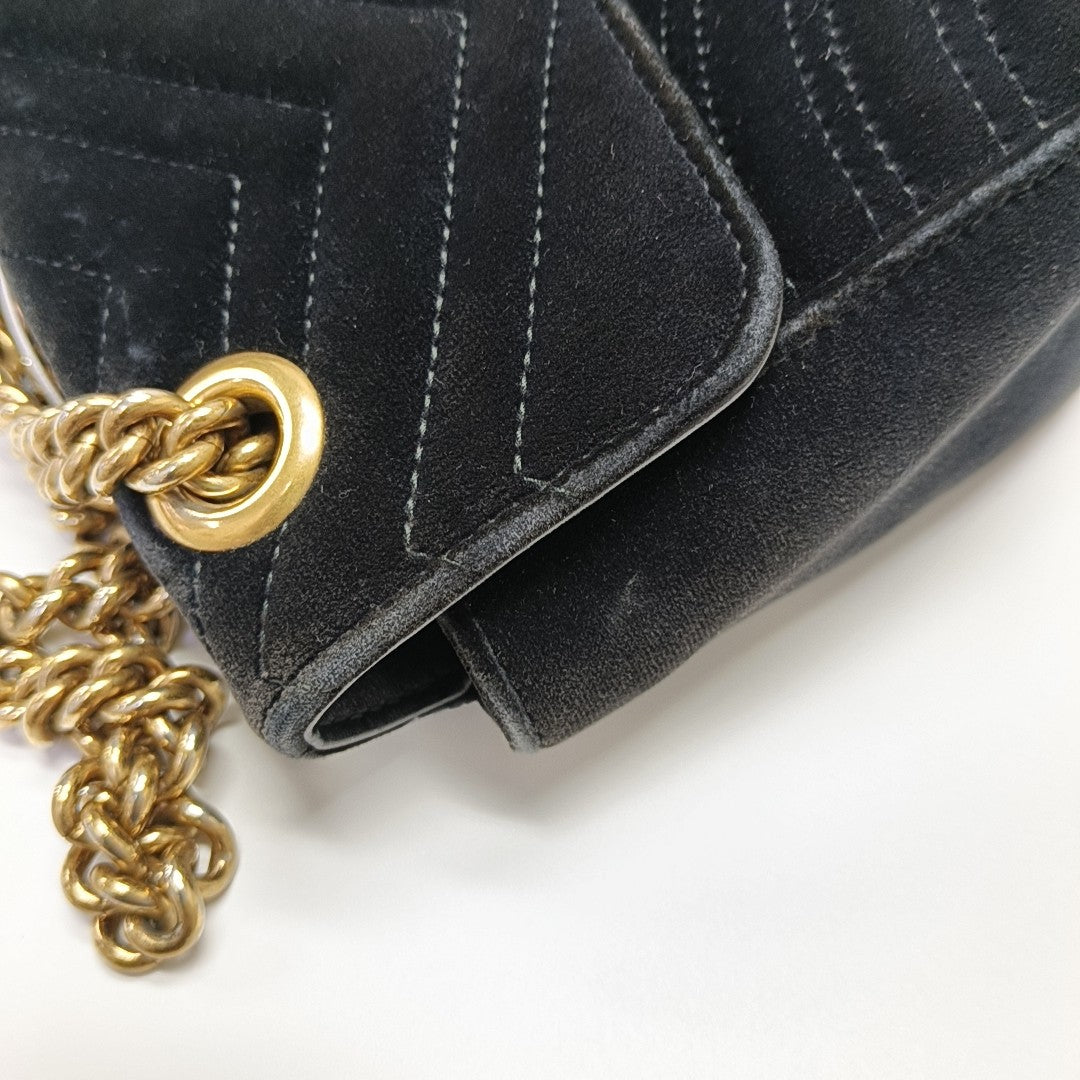 GG Marmont Medium Quilted Velvet Black