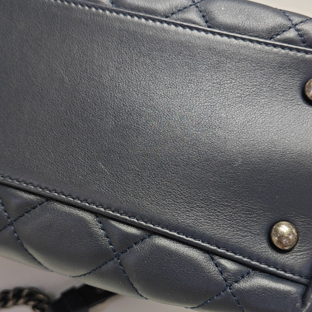 PORTOBELLO Quilted Calfskin Blue