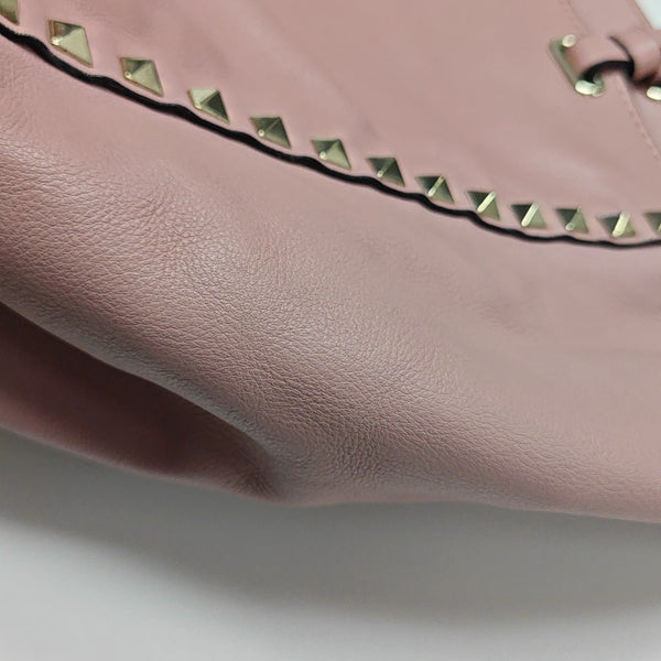Rockstud Medium Leather Pink