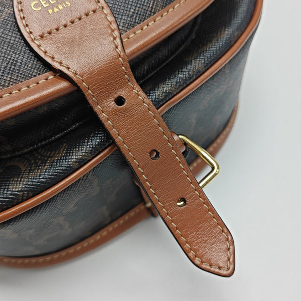FOLCO Medium Coated Canvas Brown