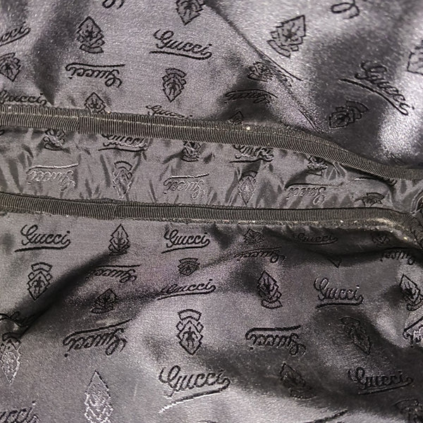 Signature Calfskin Black