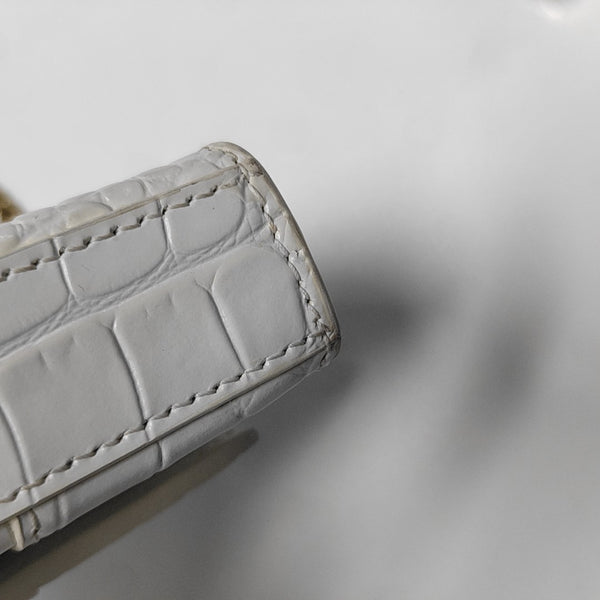 Hourglass Wallet On Chain Mini Calfskin White