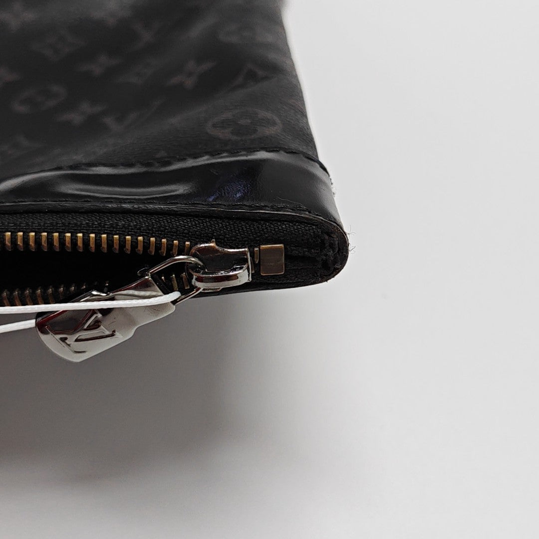 DISCOVERY Monogram Coated Canvas Black