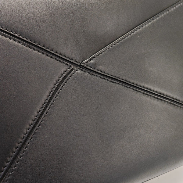 Puzzle Medium Calfskin Black