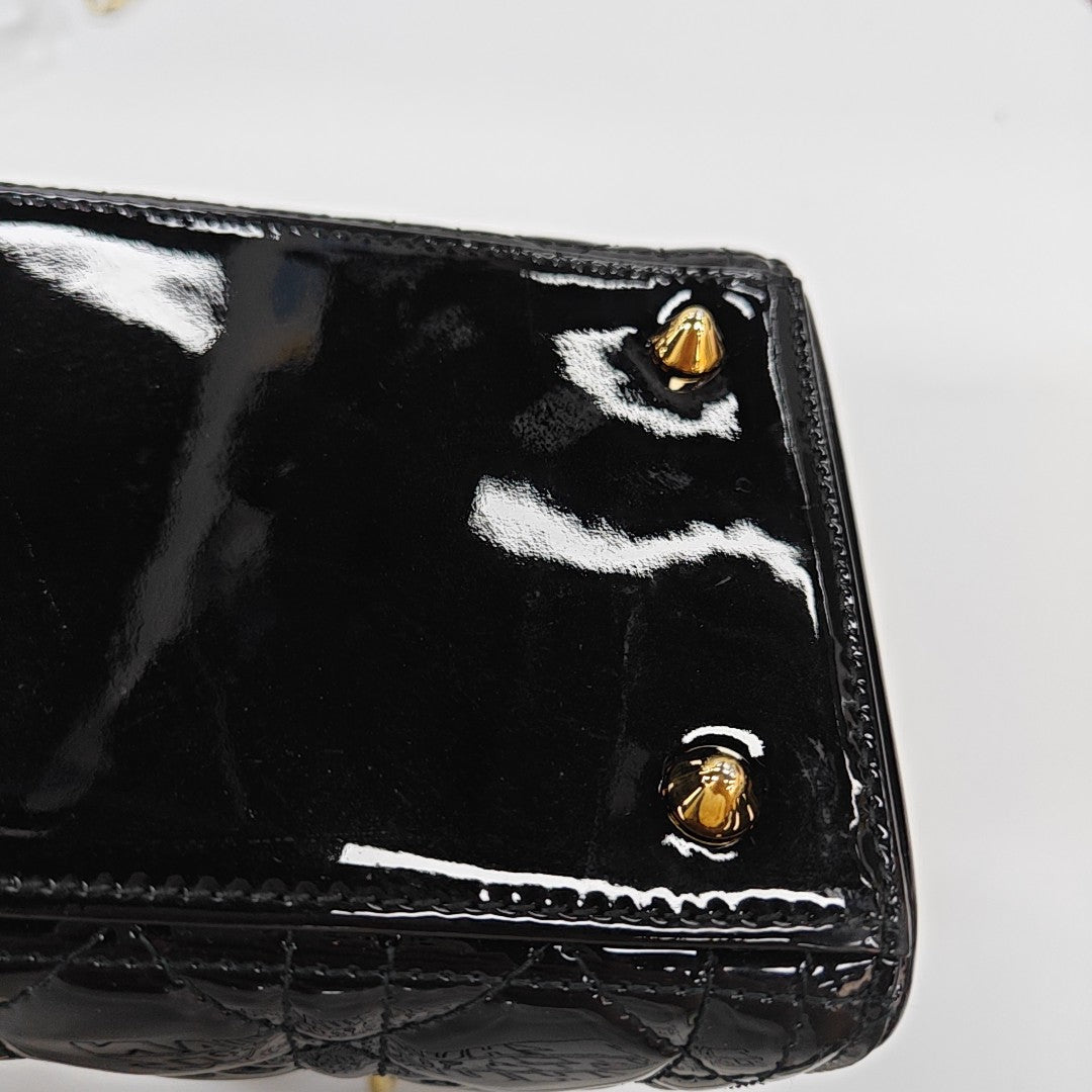 Lady Dior Medium Cannage Patent Leather Black