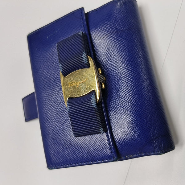 Vara Calfskin Blue Wallet