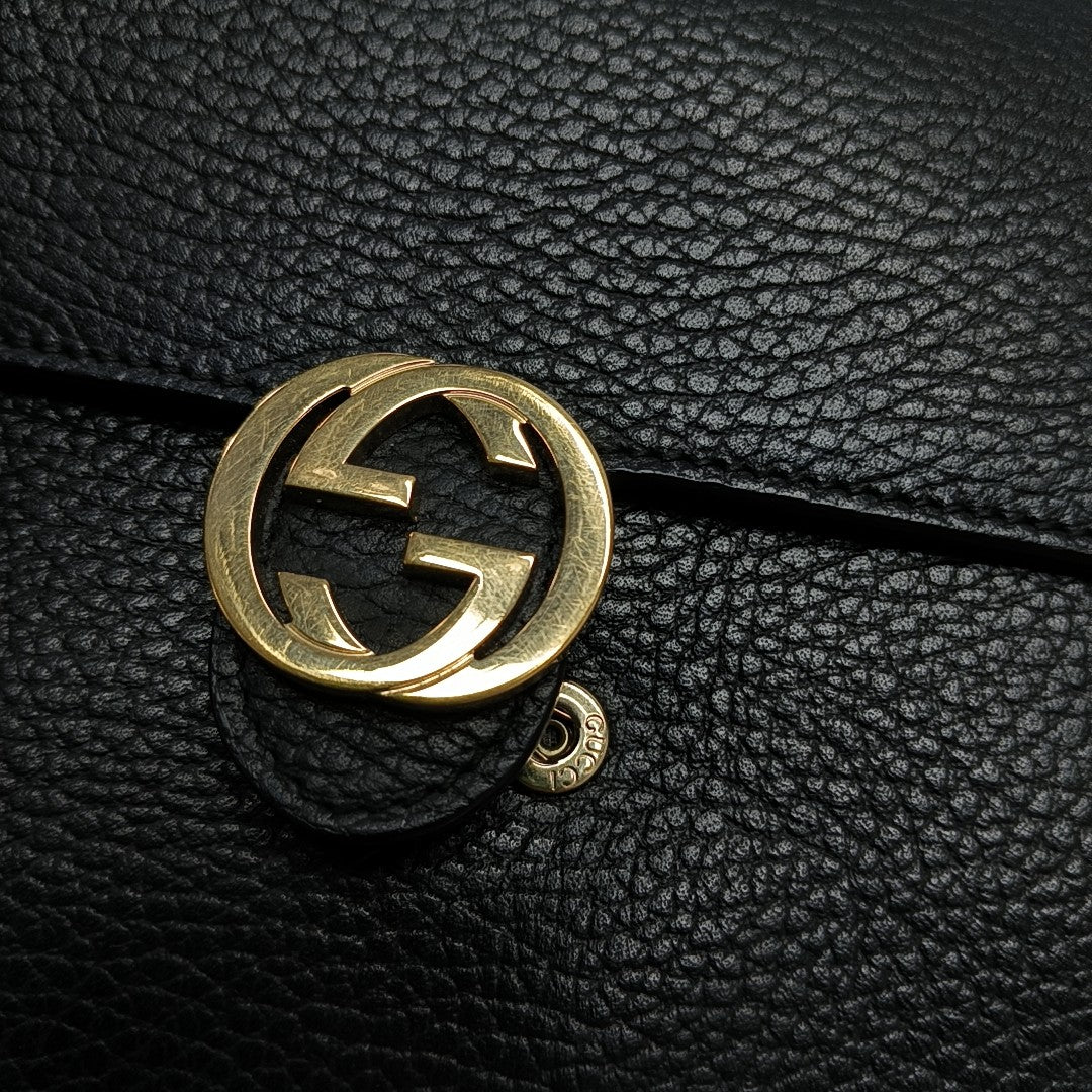 Interlocking G Small Calfskin Black
