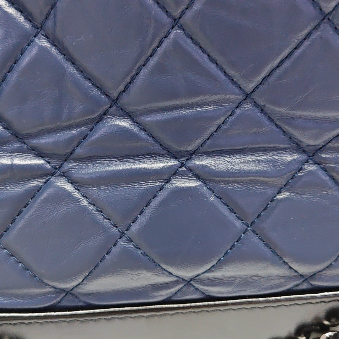 GABRIELLE Small Quilted Calfskin Blue